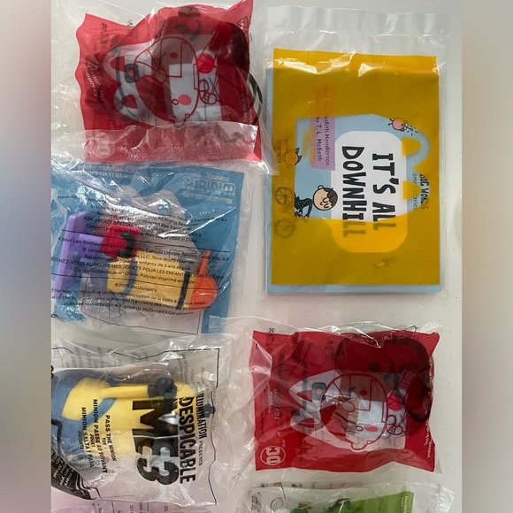 Assorted Kids Happy Meal Toys (7 Items) - Picture 3 of 3
